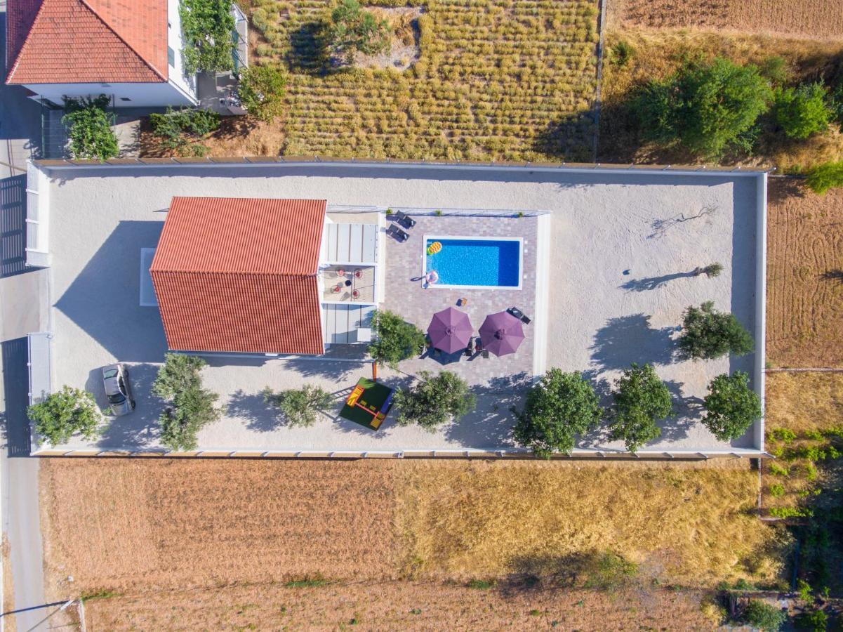 Villa Antonia With Heated Pool Dograde Екстер'єр фото